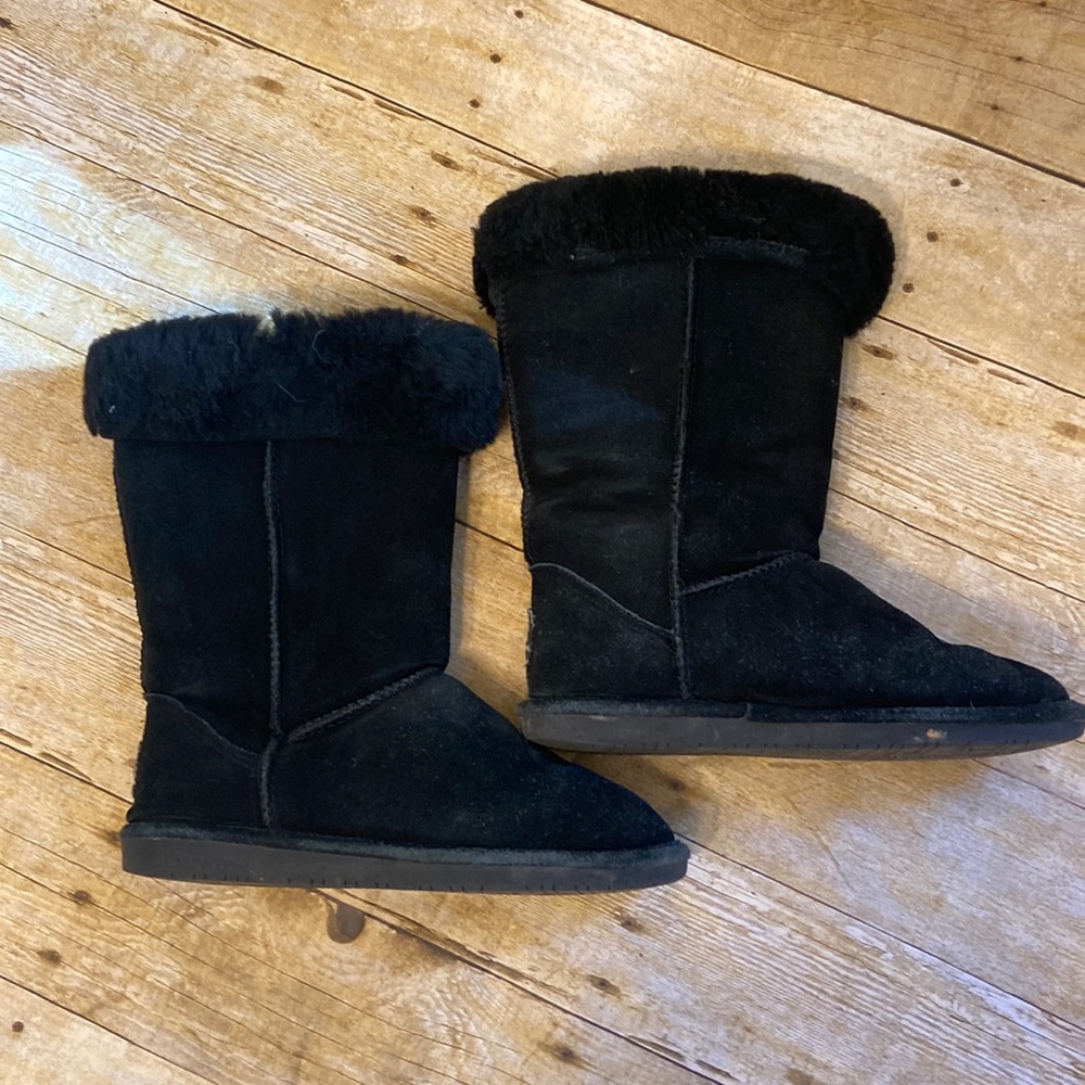 Black Size 8 Bearpaw Boots